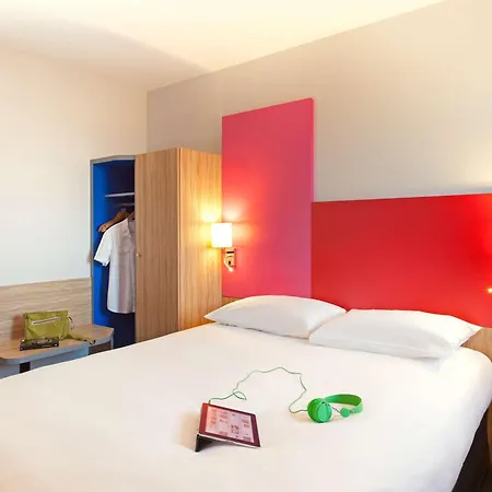 Hotel Ibis Styles Romans-valence Gare Tgv Alixan