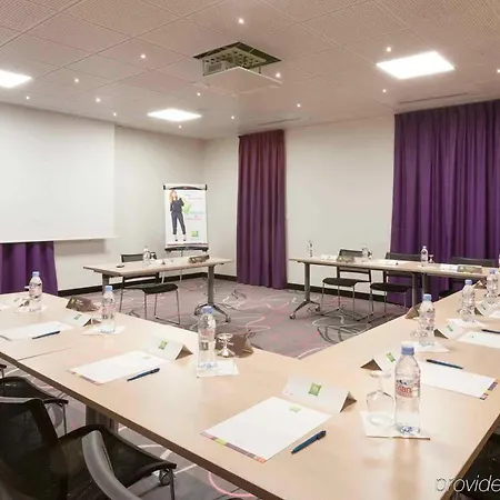 Отель Ibis Styles Romans-valence Gare Tgv 3*