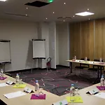 Hotel Ibis Styles Romans-valence Gare Tgv 3*