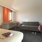 Ibis Styles Romans-valence Gare Tgv 3*