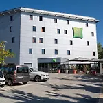Hotel Ibis Styles Romans-valence Gare Tgv Alixan