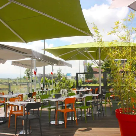 Ibis Styles Romans-valence Gare Tgv Hotel 3*