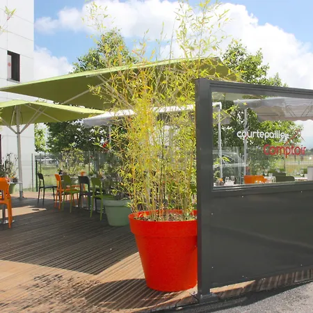 Ibis Styles Romans-valence Gare Tgv Hotel
