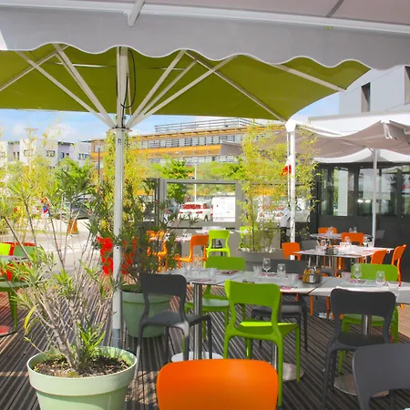 Ibis Styles Romans-valence Gare Tgv فندق