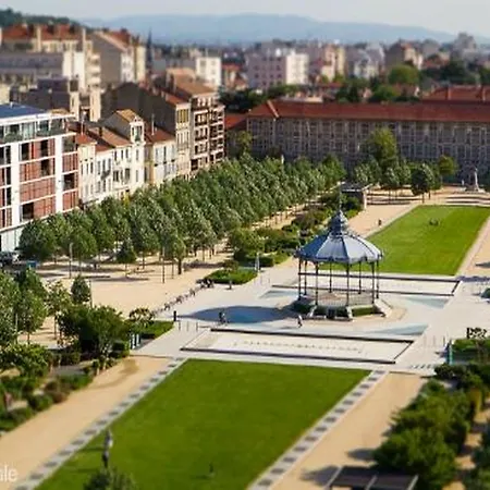 Ibis Styles Romans-valence Gare Tgv Alixan