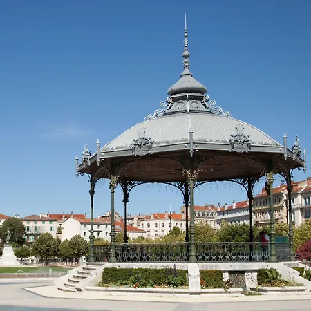 Ibis Styles Romans-valence Gare Tgv 3*