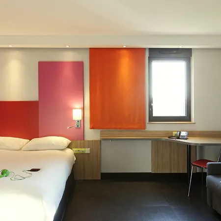 Ibis Styles Romans-valence Gare Tgv Hotel Alixan