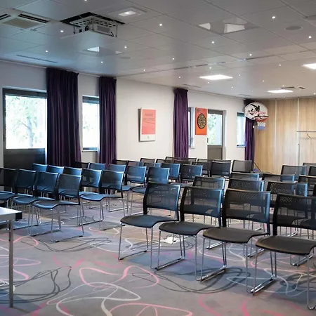 Ibis Styles Romans-valence Gare Tgv