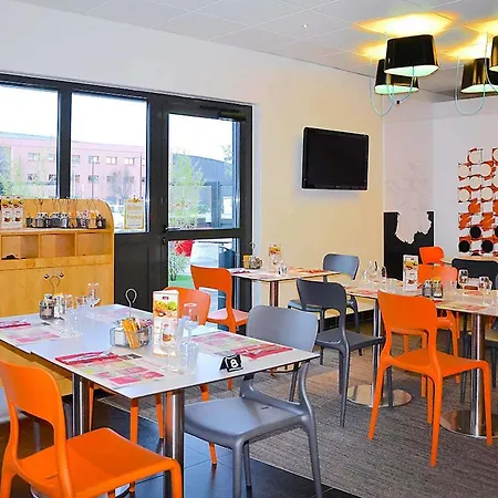 Ibis Styles Romans-valence Gare Tgv أليكْسا