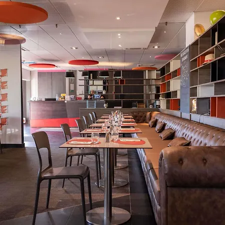 Ibis Styles Romans-valence Gare Tgv فندق
