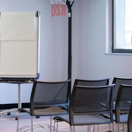 Ibis Styles Romans-valence Gare Tgv