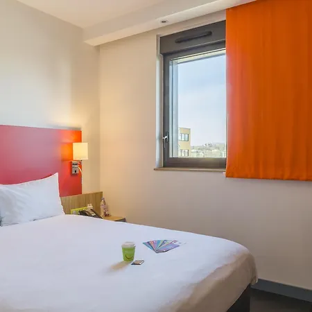 Ibis Styles Romans-valence Gare Tgv