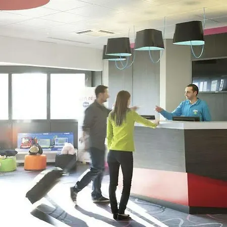 Ibis Styles Romans-valence Gare Tgv Hotel Alixan